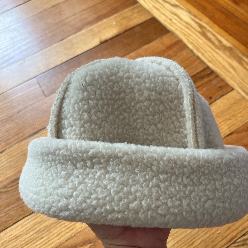 Women's Cream Sherpa Hat - Picture 2 of 5